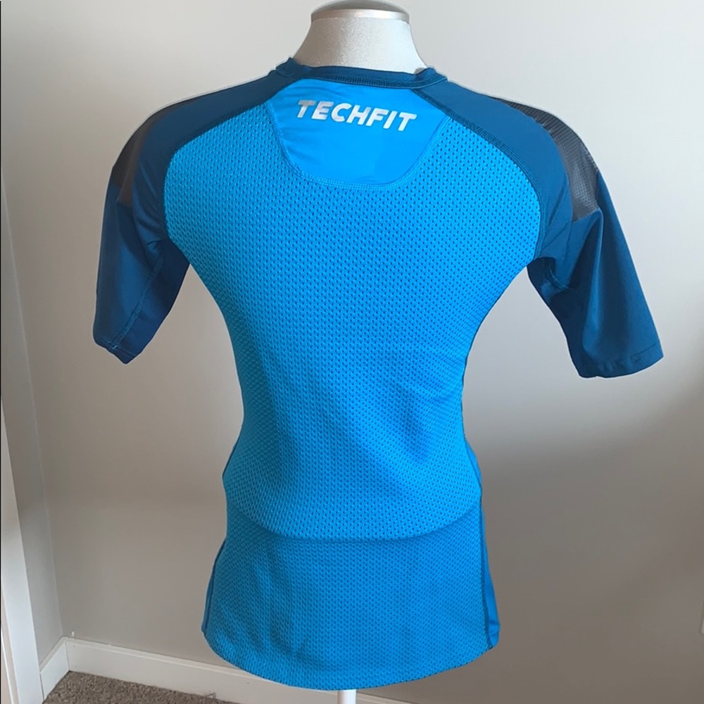 ADIDAS TECHFIT - Picture 2 of 2